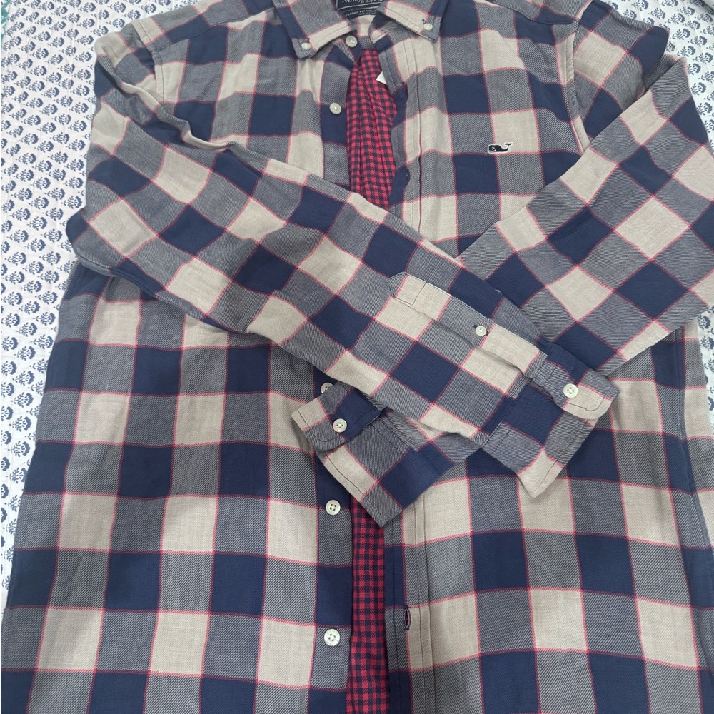 Vineyard Vines Blue and Red Casual Button Down Shirt